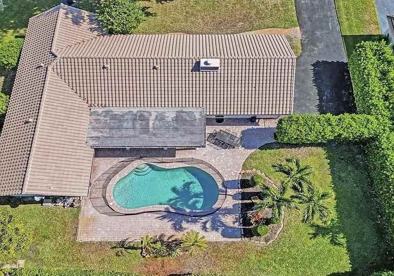 2500 Nw 114th Ave #NA - Photo 3 of 38