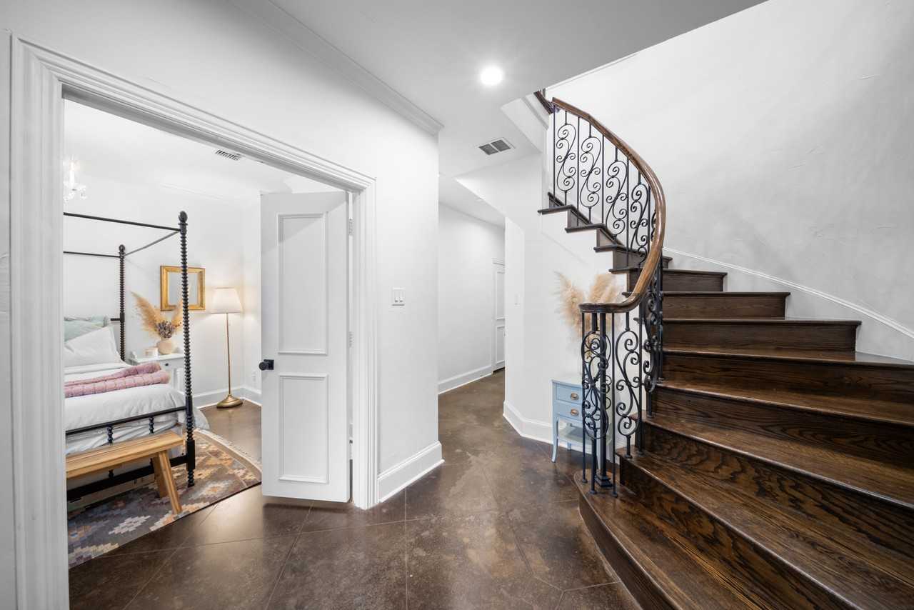 3605 Live Oak St #3605 - Photo 3 of 21