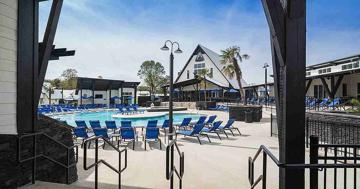 Arcadia on the River - Photo 2 of 50