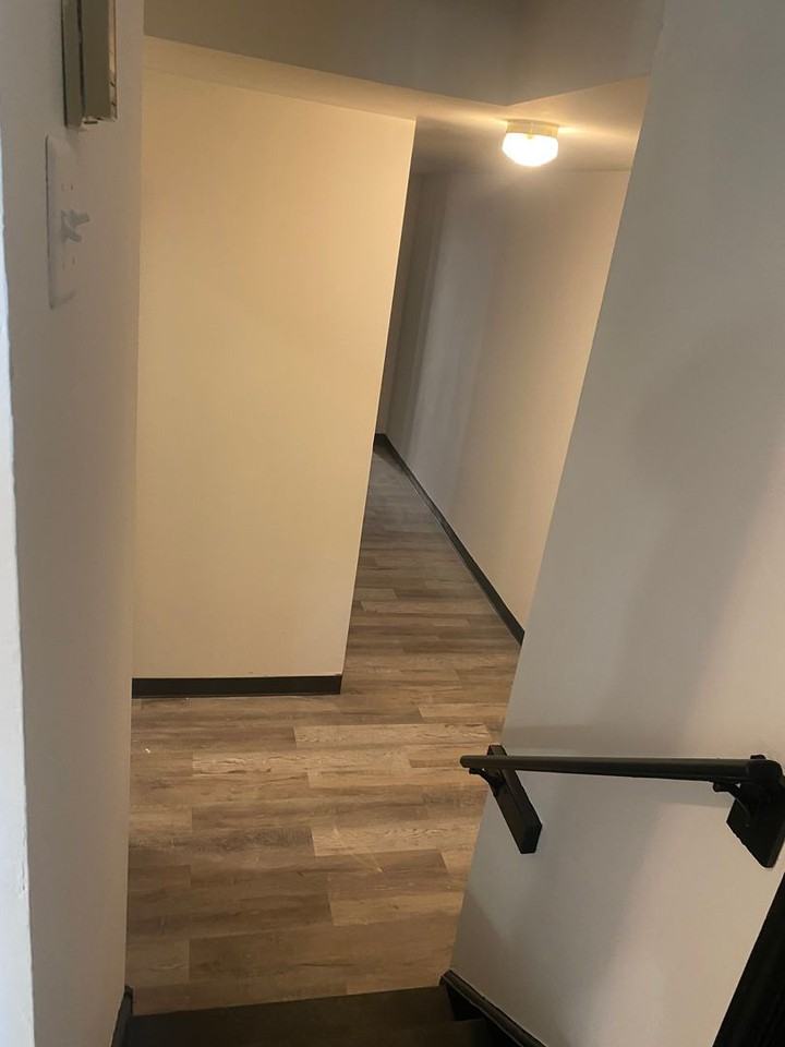 Spacious affordable apartments - Photo 5 of 13