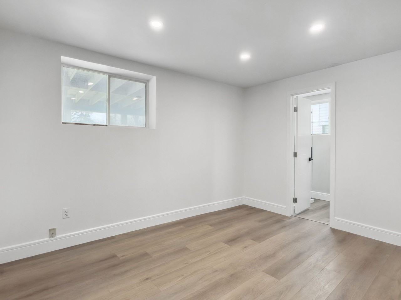 227 Saratoga Pl Ne #NA - Photo 5 of 14