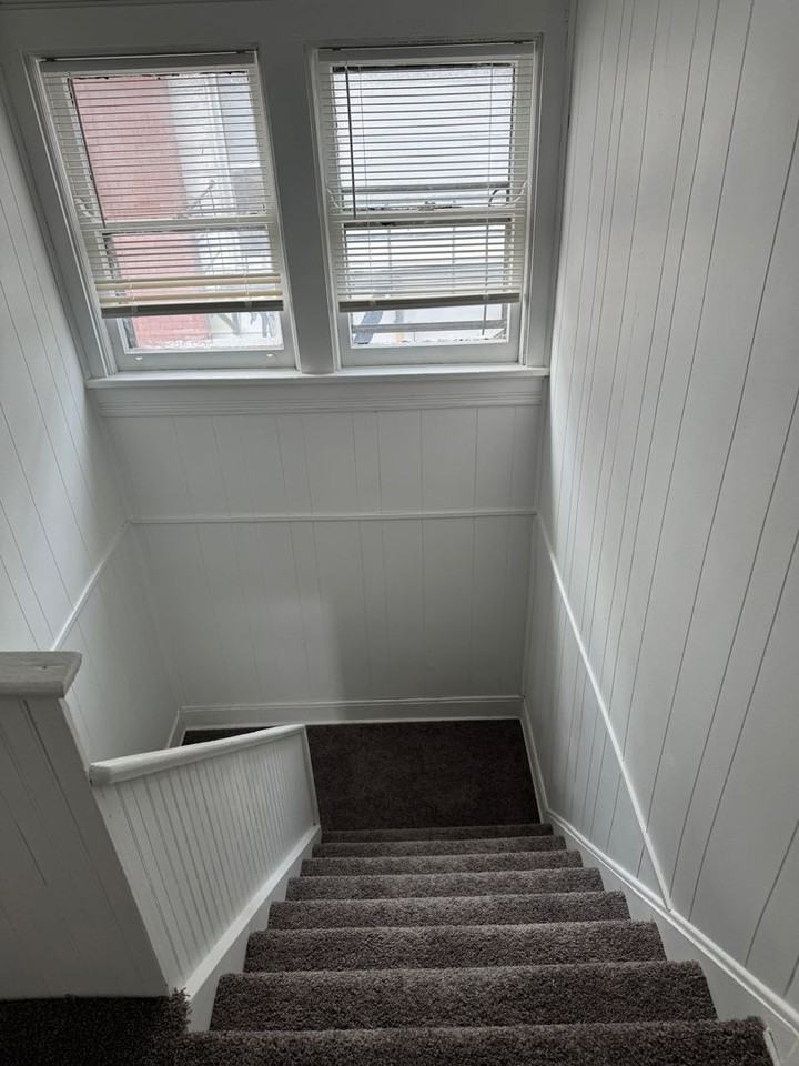 540 Ridgeway Ave - Photo 3 of 20