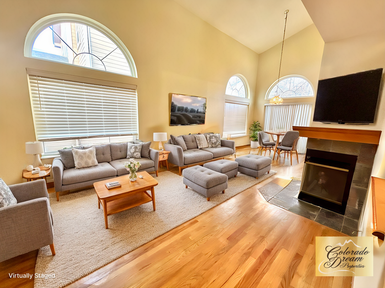 2226 S Nile Ct - Photo 2 of 37