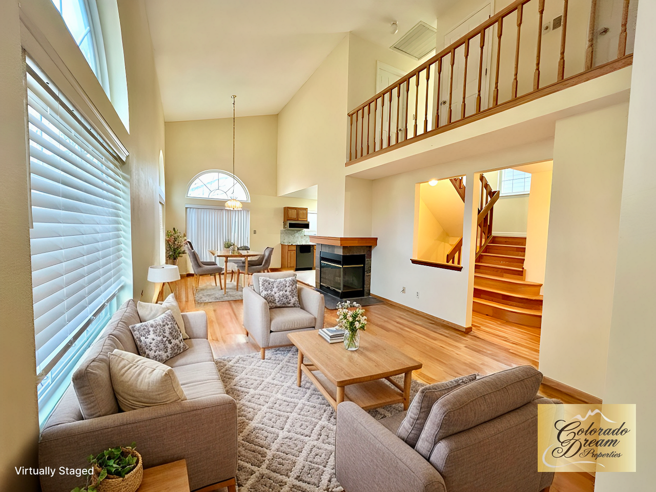 2226 S Nile Ct - Photo 3 of 37