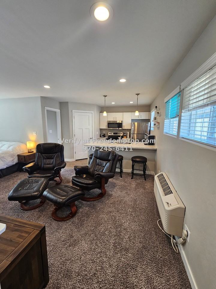 1181 Main St - Photo 3 of 24