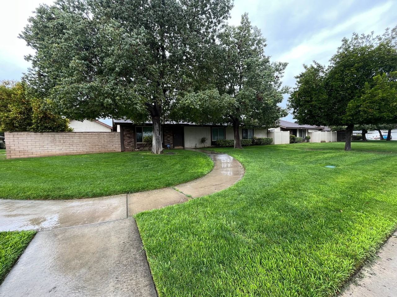 9264 Delano Dr - Photo 2 of 15