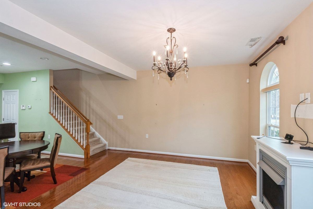 1831 Nathan Dr - Photo 2 of 25