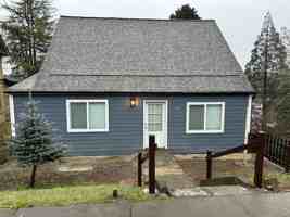 featured image of 820 Terrace Ave