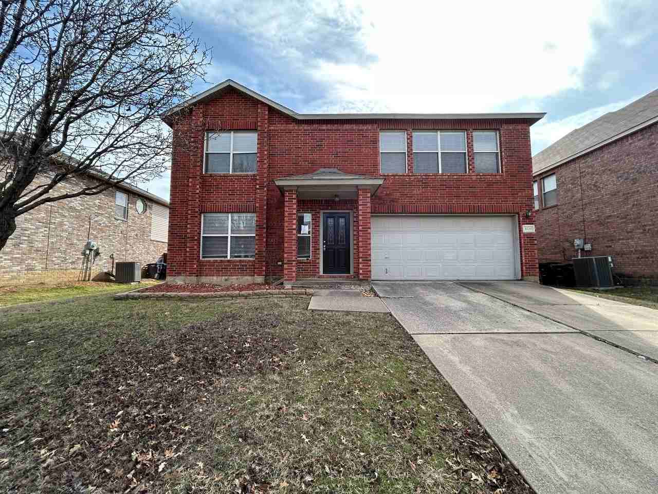 4224 Birch Creek Rd - Photo 2 of 41