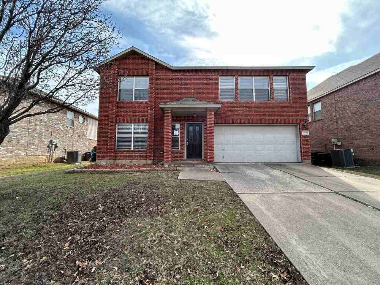 4224 Birch Creek Rd - Photo 3 of 41