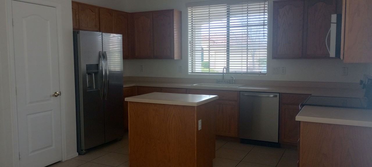 1651 N Thimble Ln - Photo 5 of 24