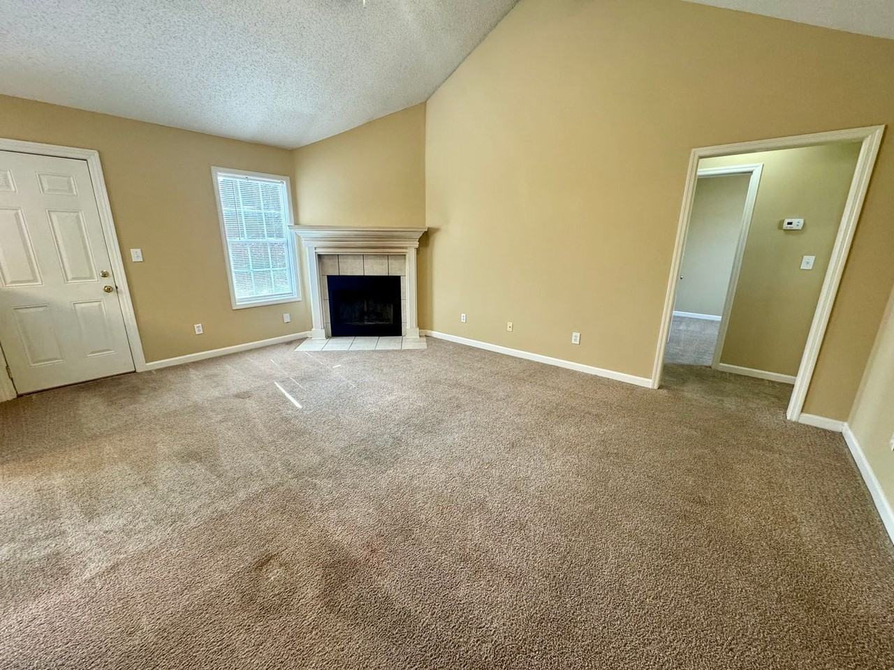 29862 Ivey Ln - Photo 2 of 13