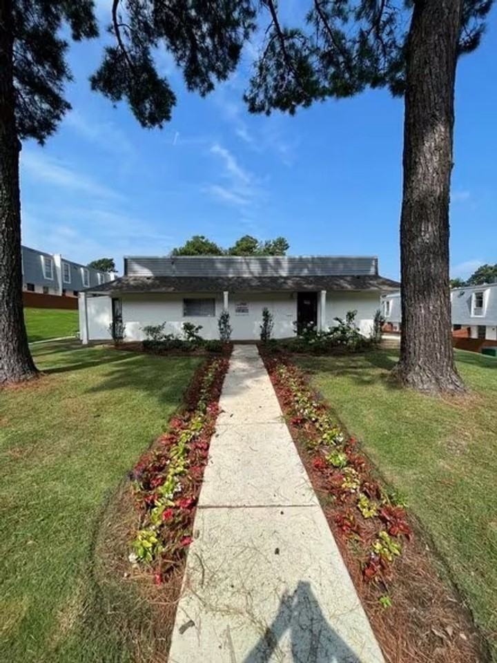 Wilson Crossing Townhomes: Your Spacious, Two - Photo 6 of 15