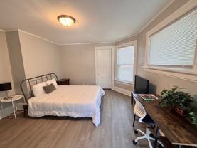 1934 Oakland - Photo 1 of 1