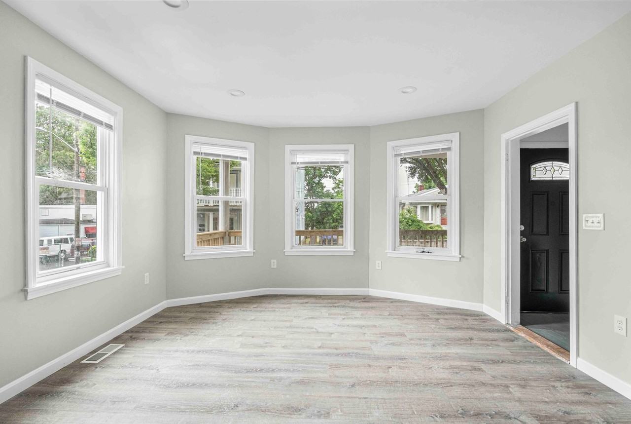 134 Chad Brown St - Photo 7 of 13