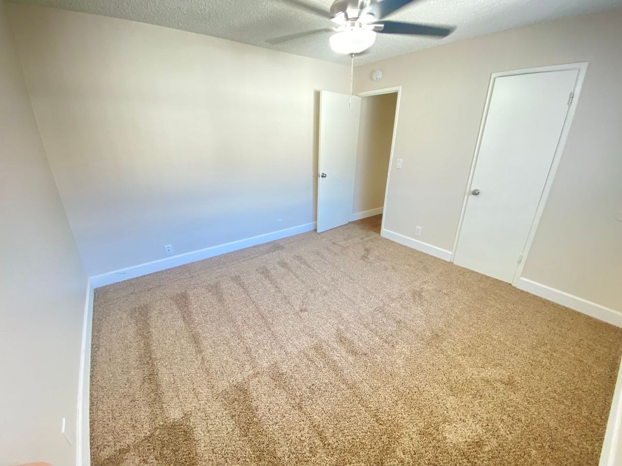6430 Crescent Ave - Photo 4 of 5
