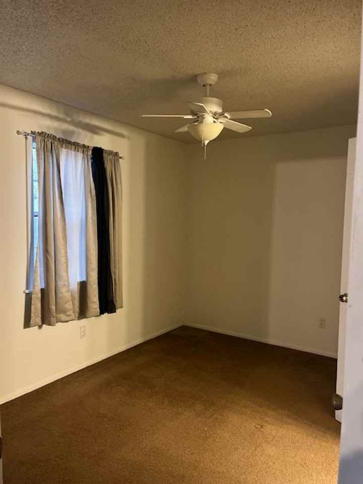 1542 Bella Vista Rd - Photo 6 of 9