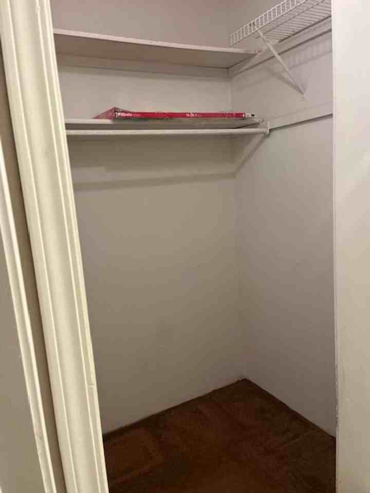 1542 Bella Vista Rd - Photo 7 of 9