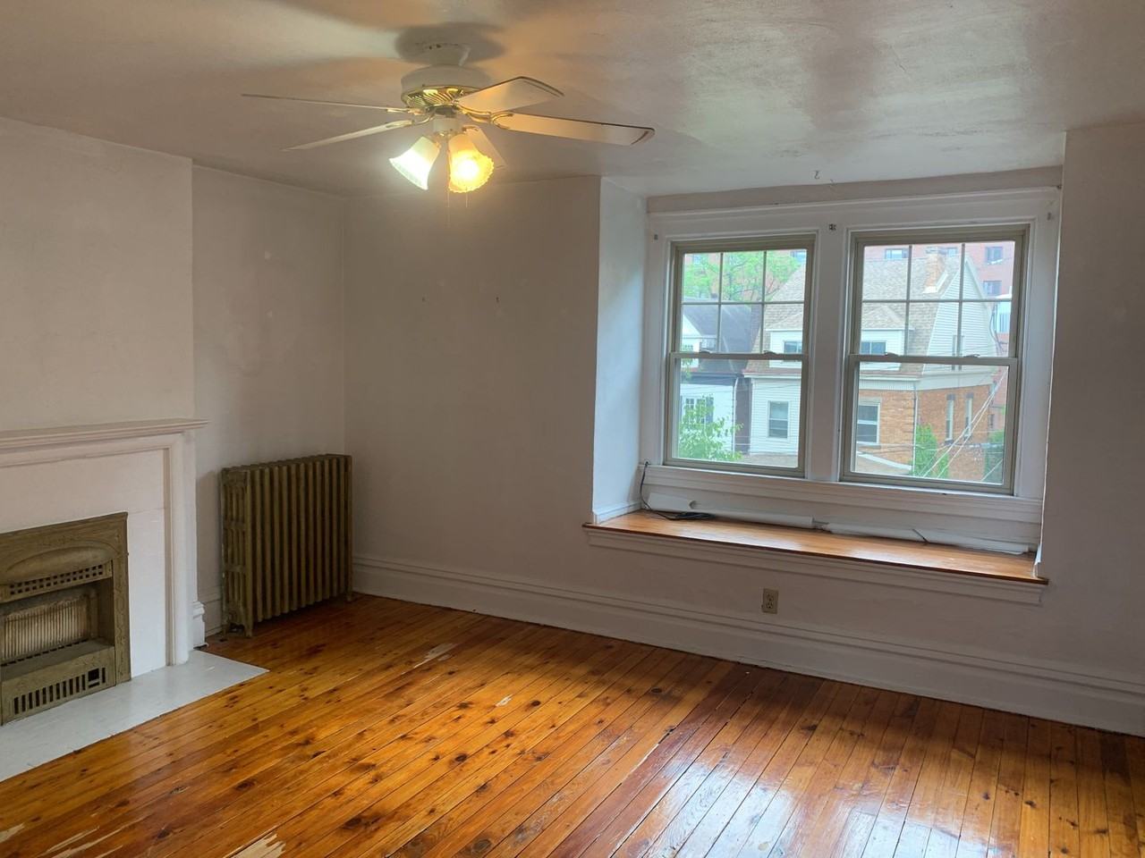 6331 1/2 Walnut St - Photo 7 of 42