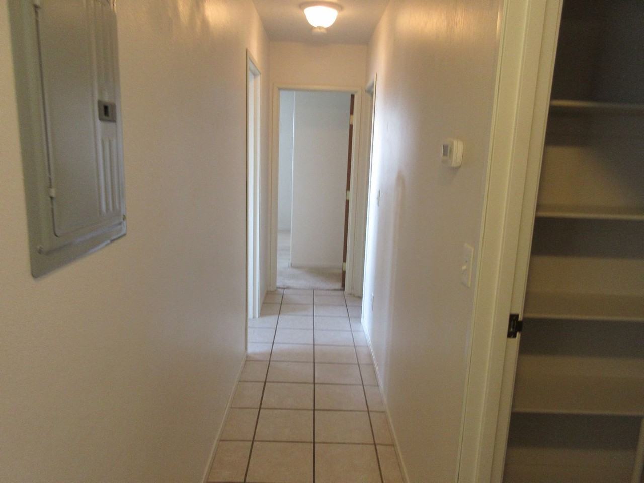 330 N 900 West St - Photo 6 of 13