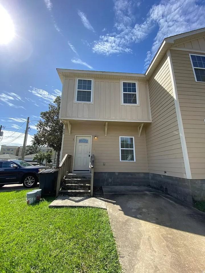 803-1 803-1 Georgia Street  - GEO 803-1 #1 - Photo 2 of 31