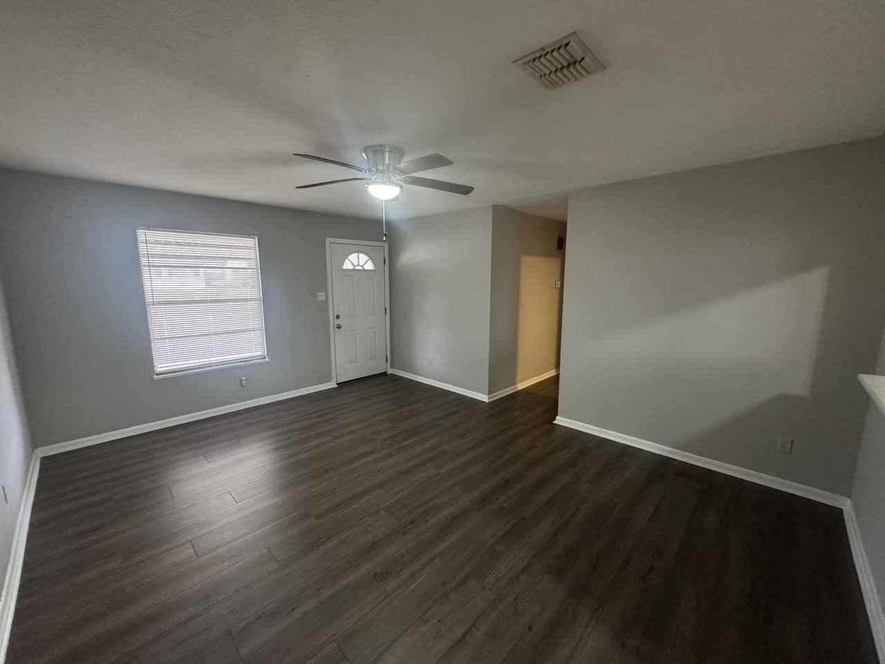 3224 Gay Blvd - Photo 3 of 14
