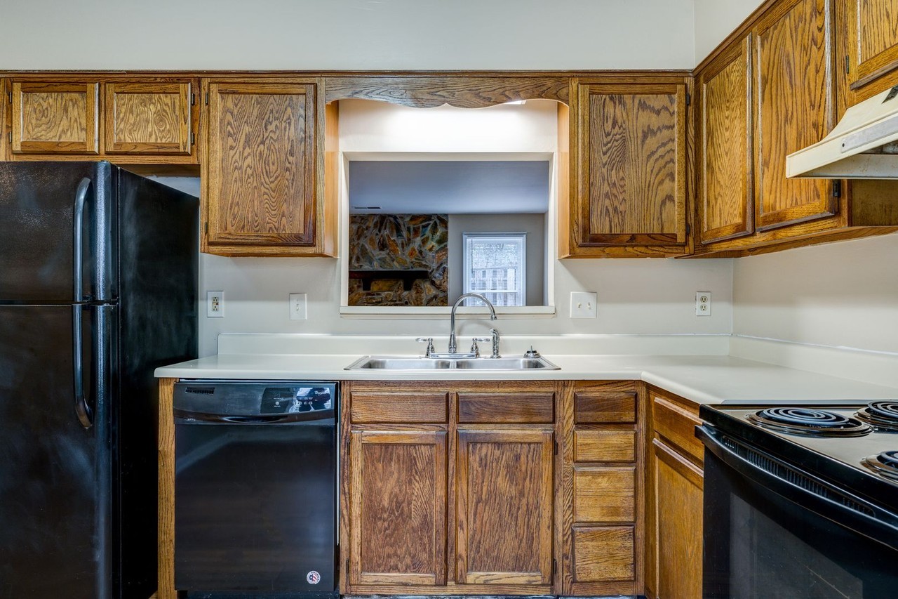 1017 Glendale Dr #55 - Photo 6 of 28