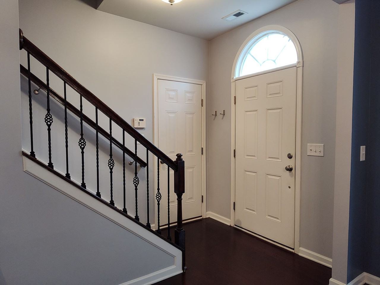 3307 Park South Station Blvd - Photo 2 of 28