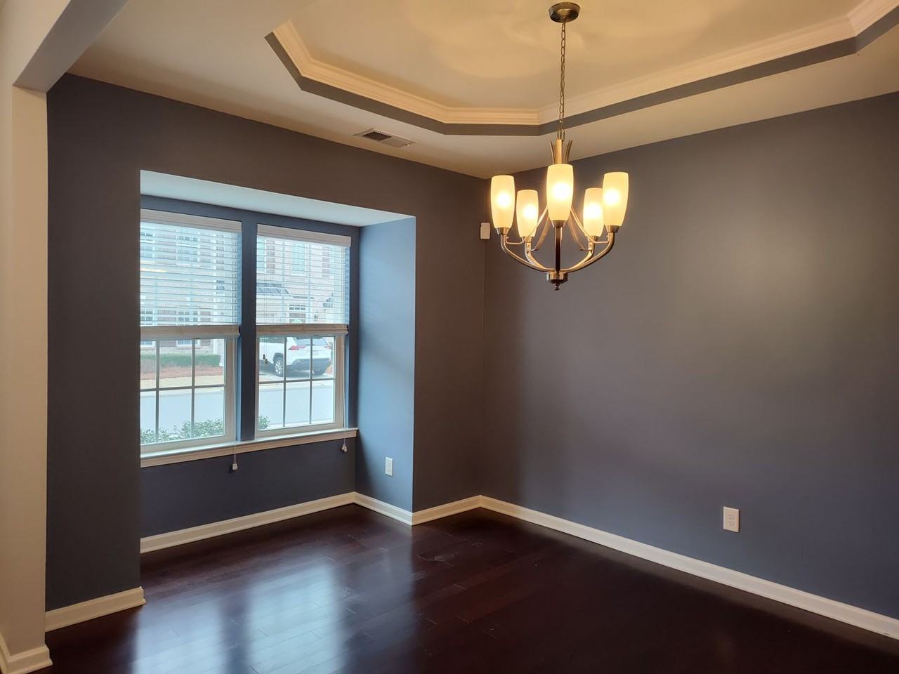 3307 Park South Station Blvd - Photo 3 of 28