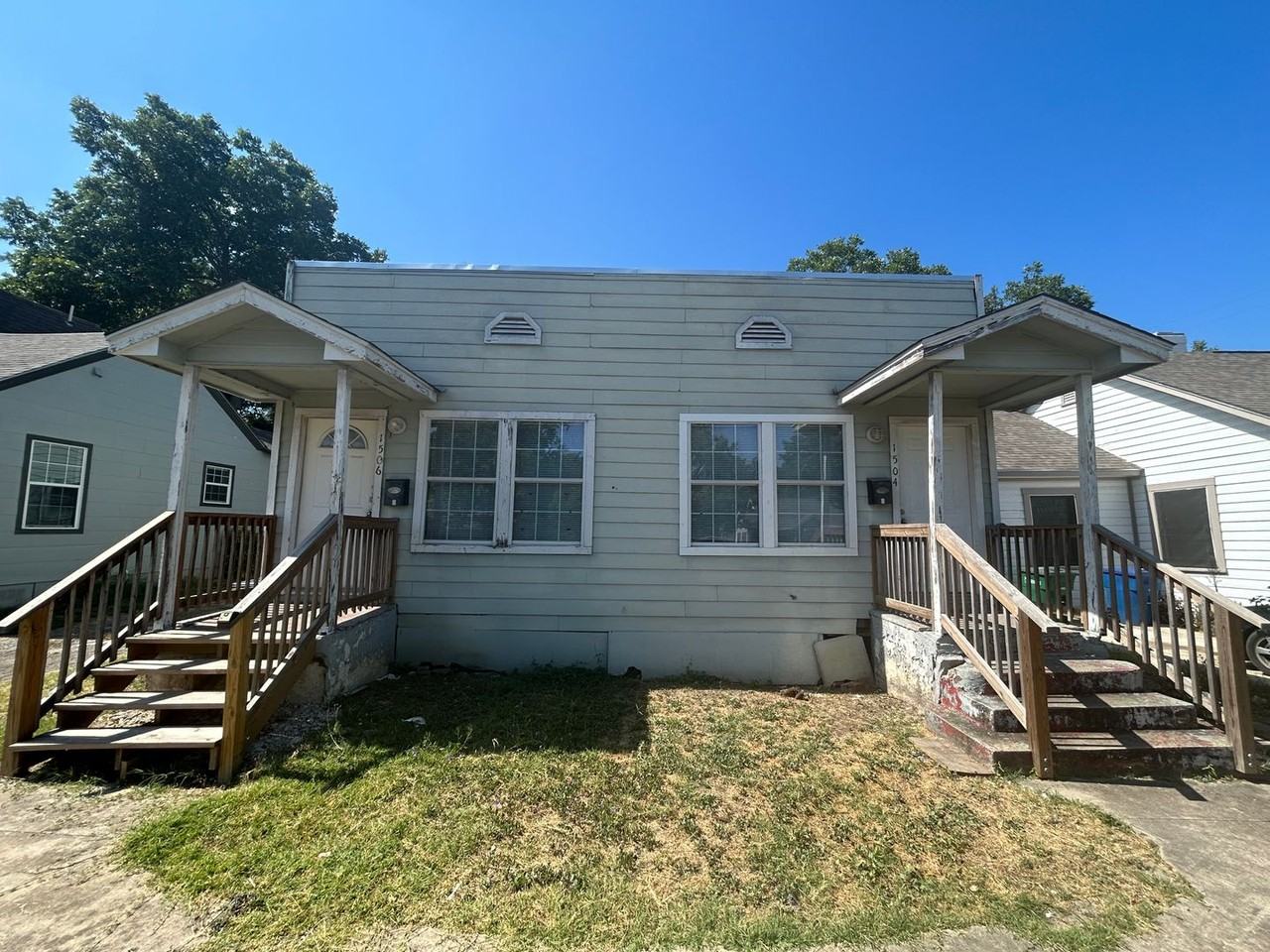 1504 Schley Ave - Photo 2 of 16