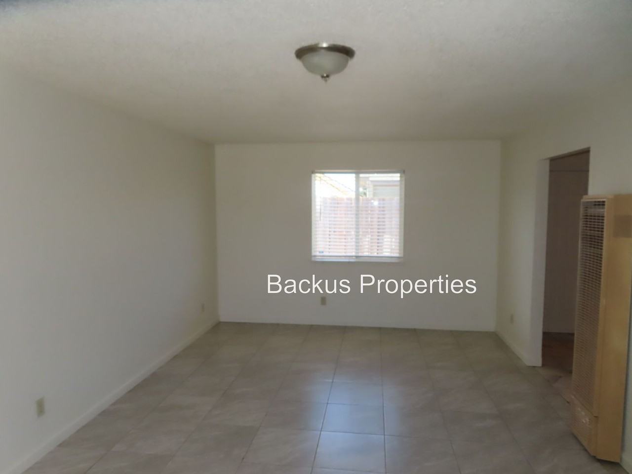 1825 Palm Ave #A - Photo 2 of 18