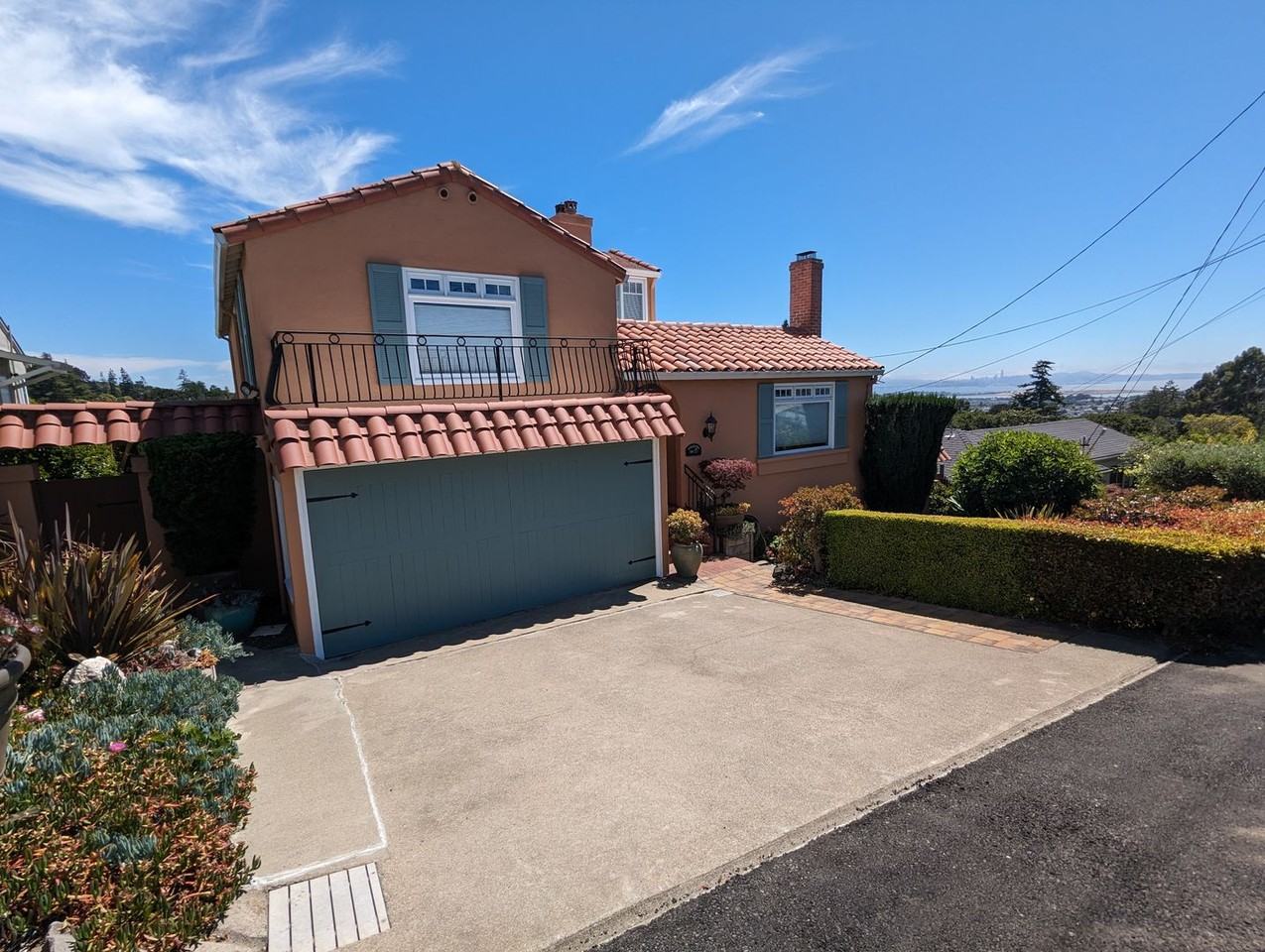 34 Stratford Rd - Photo 2 of 27