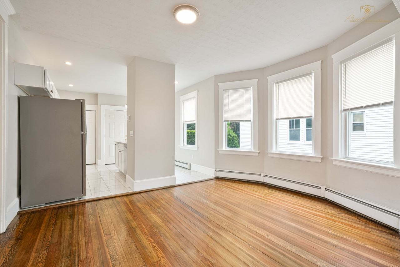 448-450 Pleasant Valley Pkwy. - Photo 6 of 7