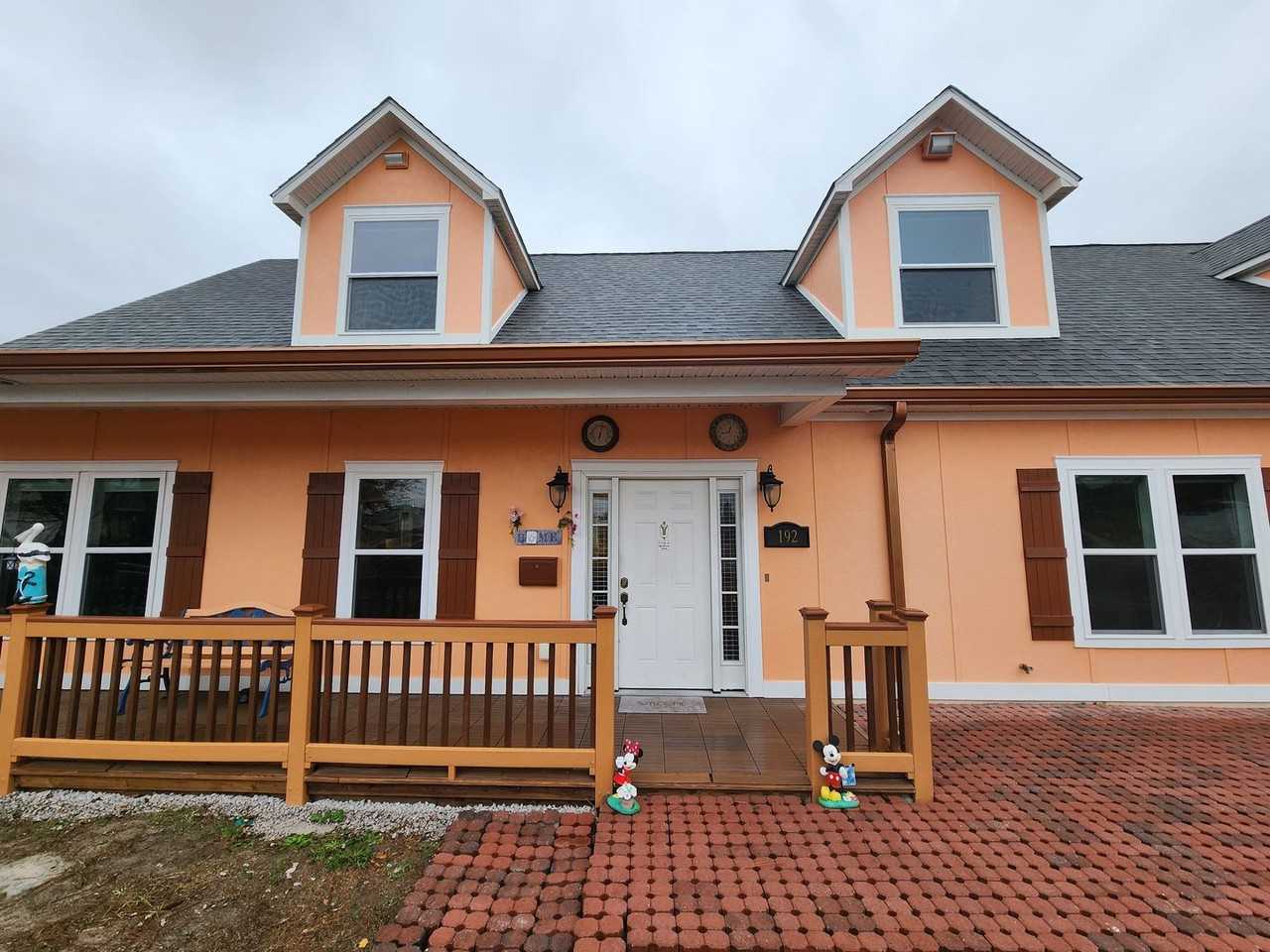 192 Rollingwood Dr - Photo 3 of 50