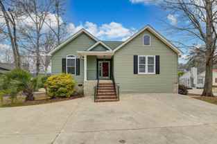 215 Mariners Pointe Rd - Photo 1 of 1