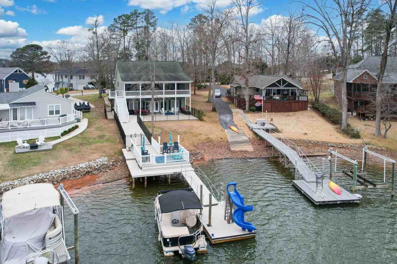 215 Mariners Pointe Rd - Photo 4 of 50