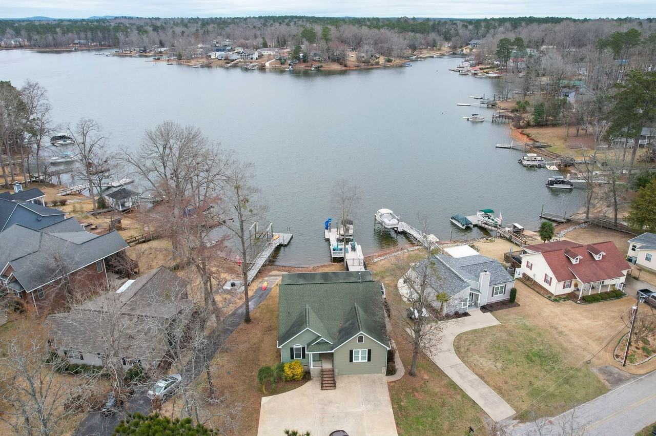 215 Mariners Pointe Rd - Photo 5 of 50