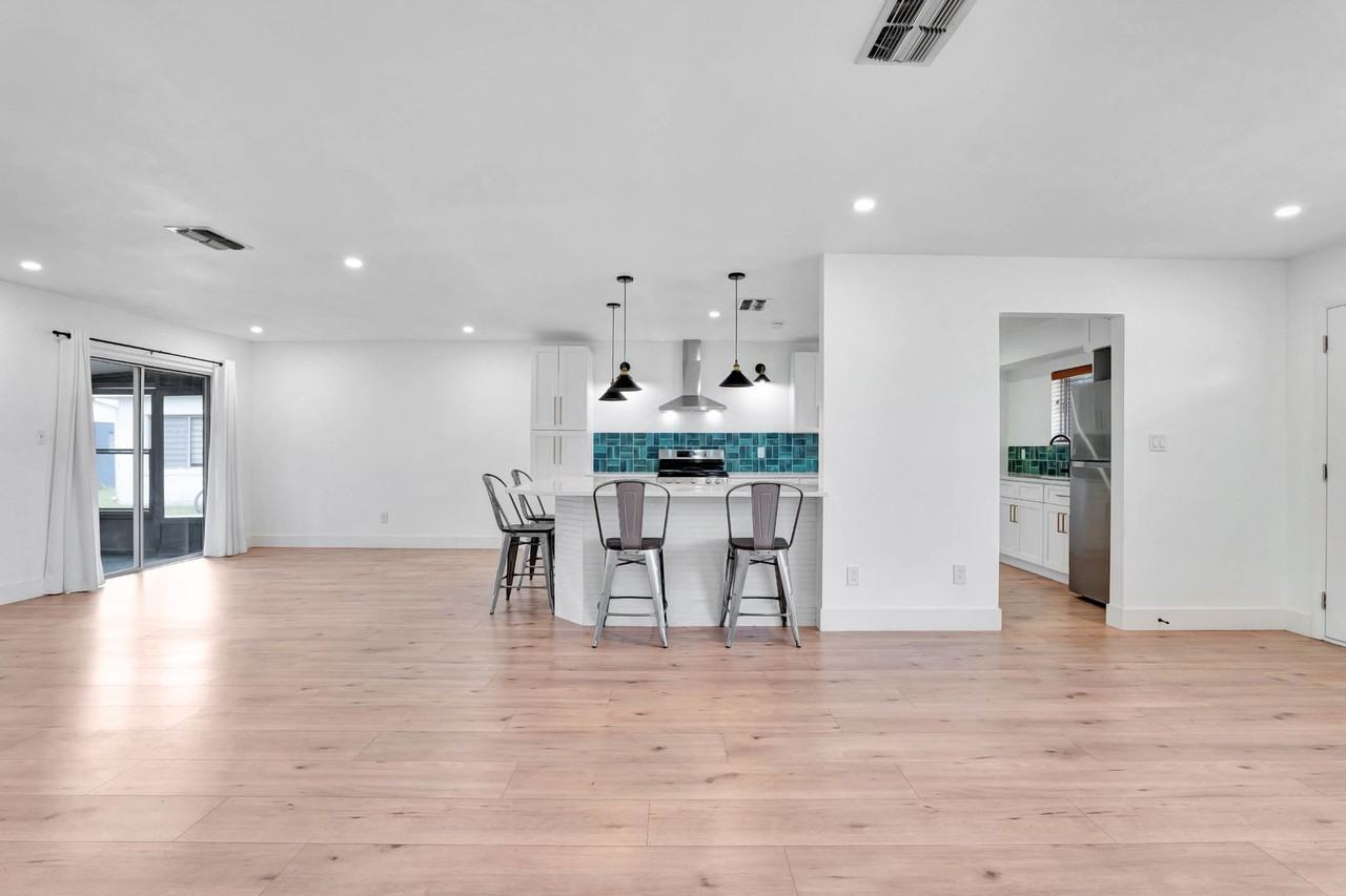 10132 Matchlock Dr - Photo 3 of 22