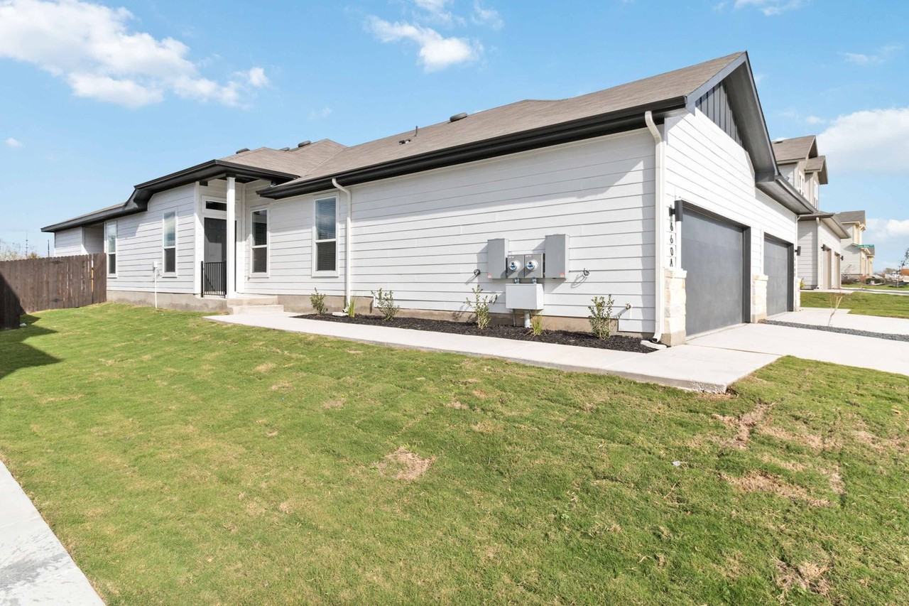 335 Nespral Dr - Photo 3 of 26
