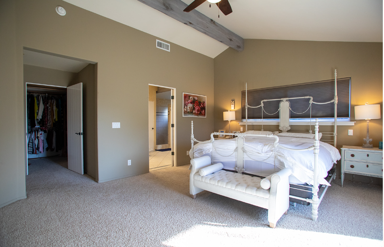 2470 Janin Way - Photo 6 of 29