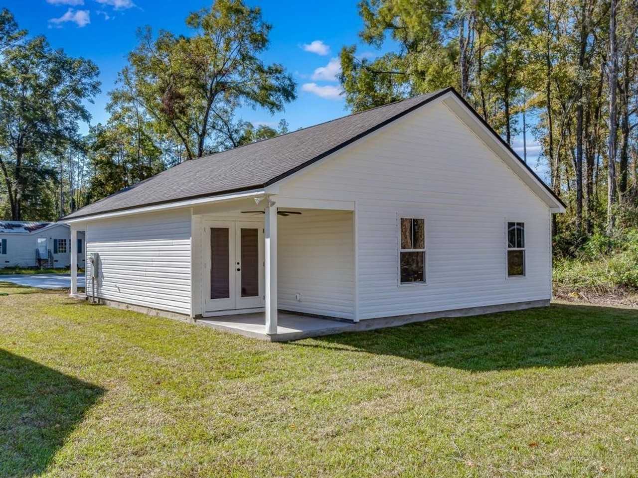 26 Graham Trl - Photo 3 of 25