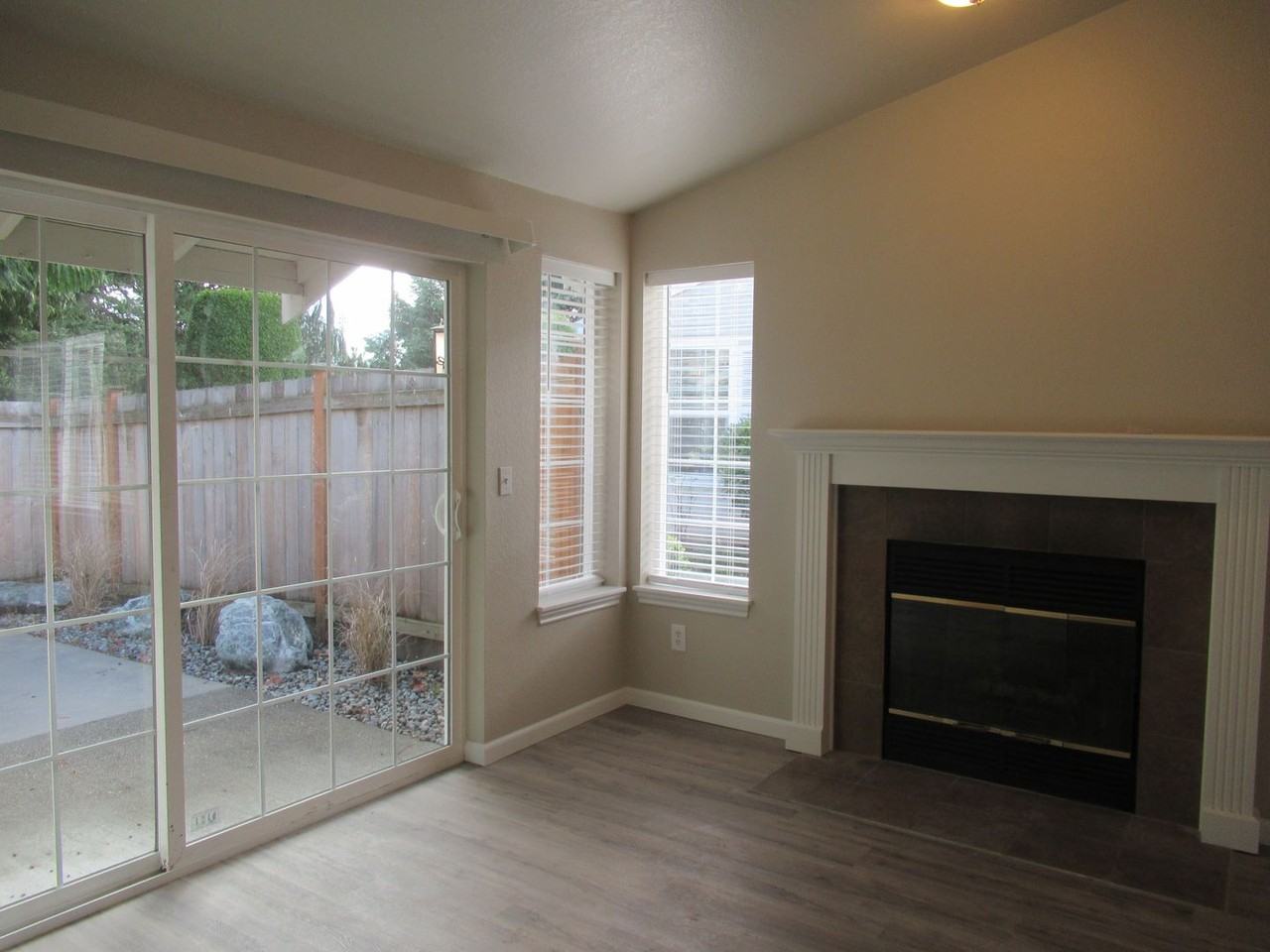 23960 58th Ct S #A5 - Photo 6 of 20