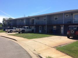 featured image of 931 Foster Dr