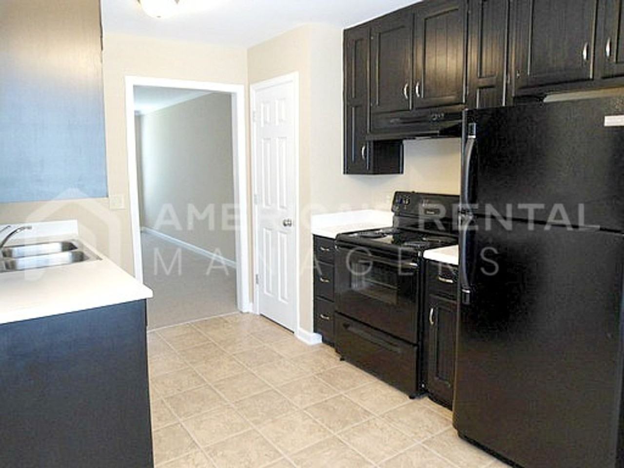 378 Jamestown Manor Dr - Photo 5 of 15