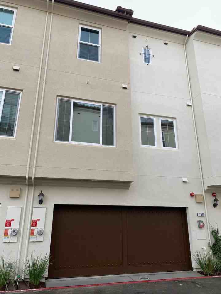 17277 St Anthony Dr - Photo 3 of 22