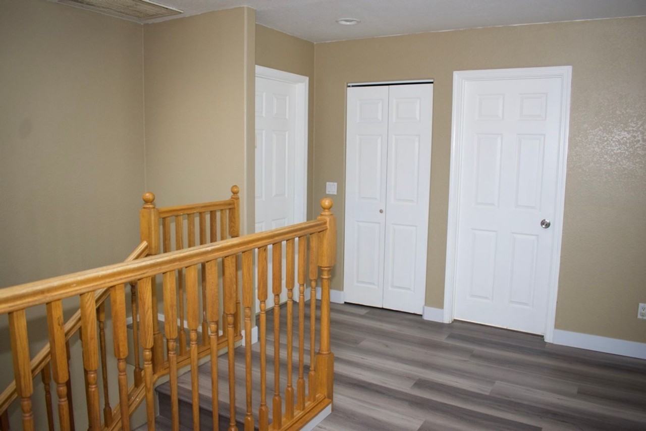 249 S 33rd St - Photo 6 of 12