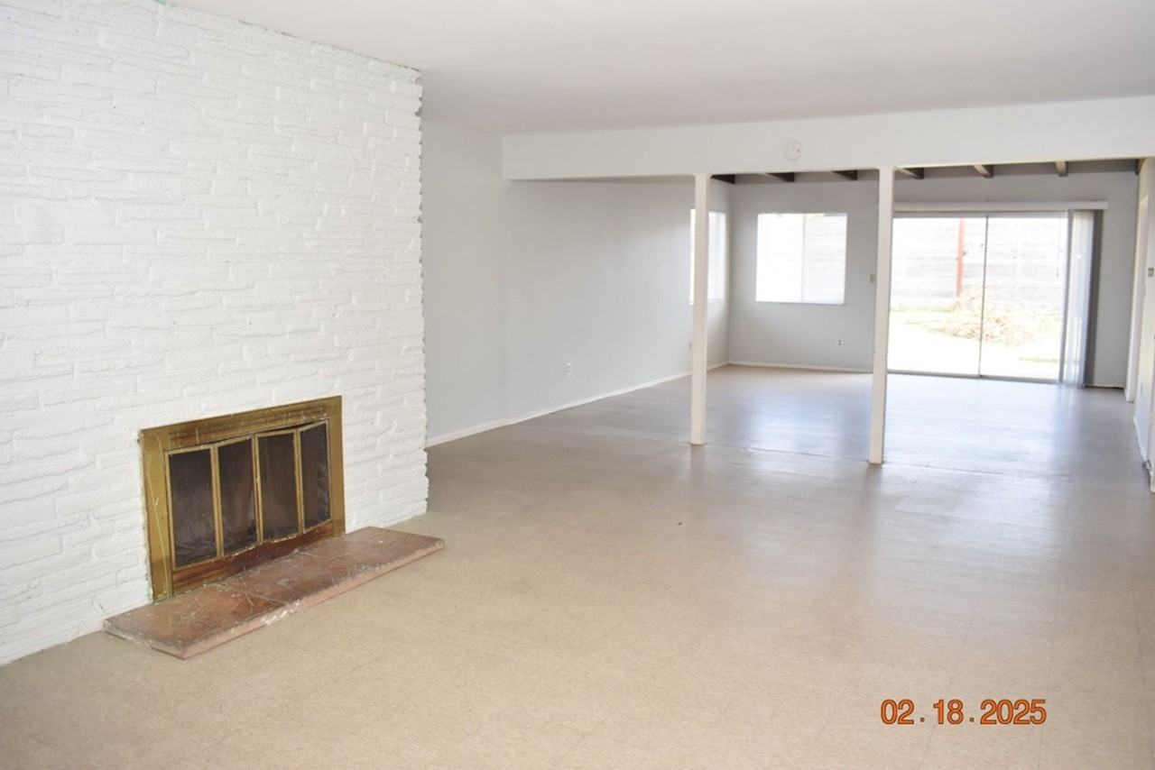 6041 Carnegie St - Photo 2 of 20