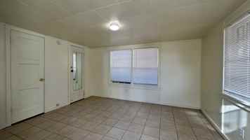 featured image of 413 413 & 518 Vassar Dr. SE