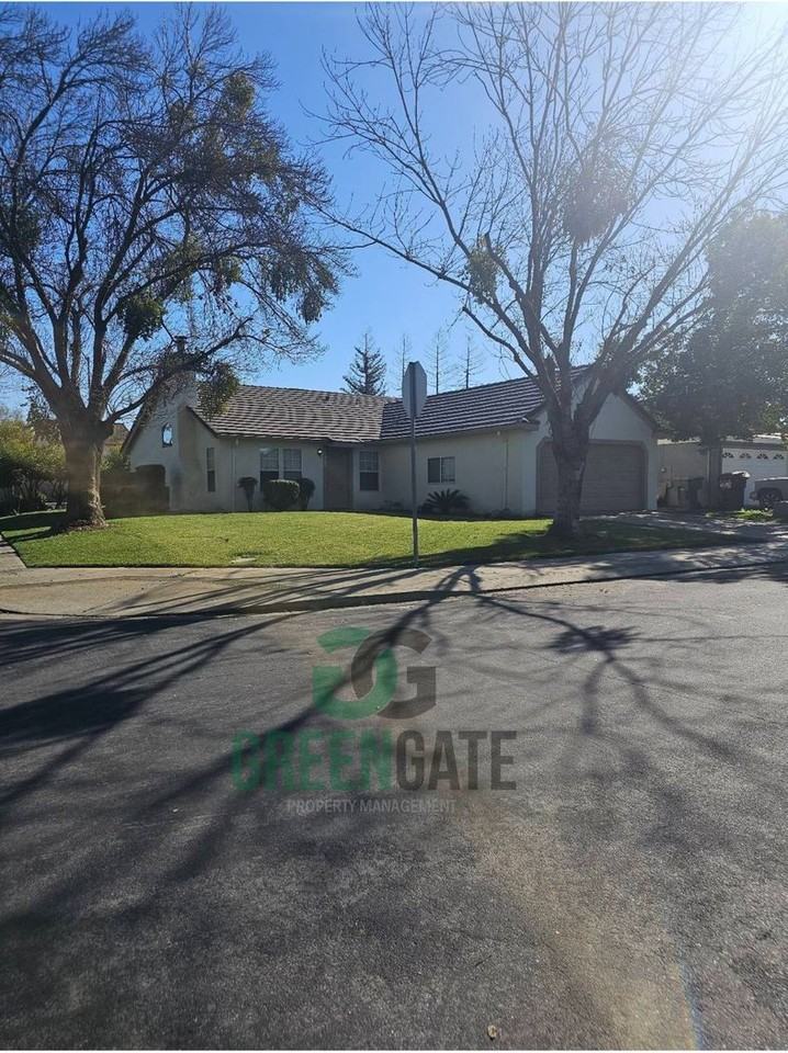 452 Ansonville Ln - Photo 3 of 47