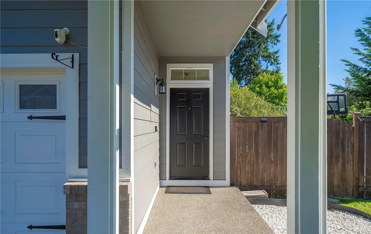 2304 190th St E - Photo 2 of 22